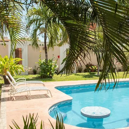 Casa Privada Con Alberca Grande Villa Chetumal Exterior photo
