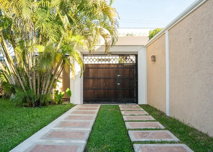 Casa Privada Con Alberca Grande